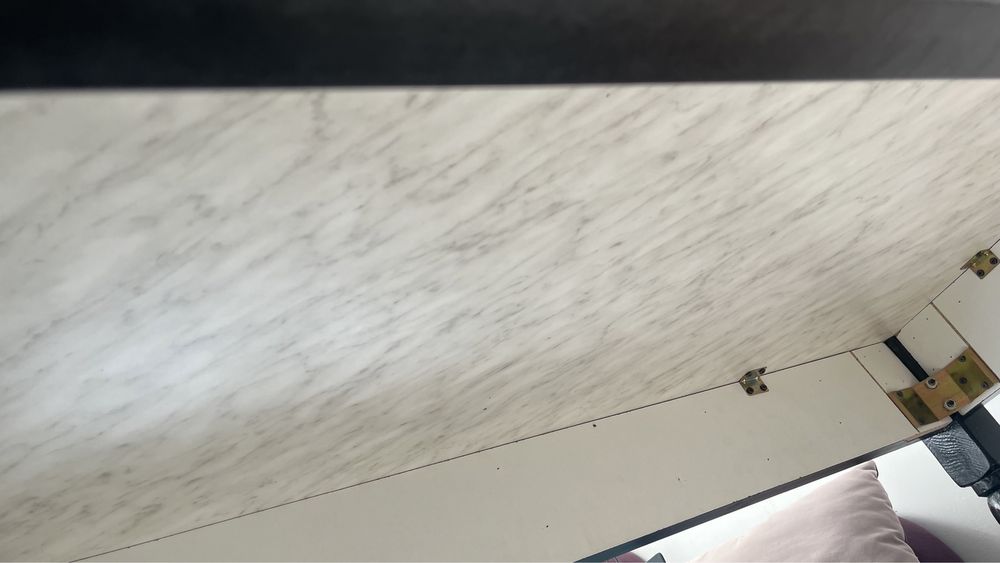 Мебель:Стол