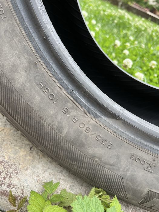 Продам шины Мишлен 235/60/R18