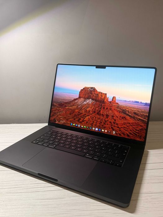 Лаптоп Apple MacBook Pro 16" M4 Pro 48GB / 512GB Space Black