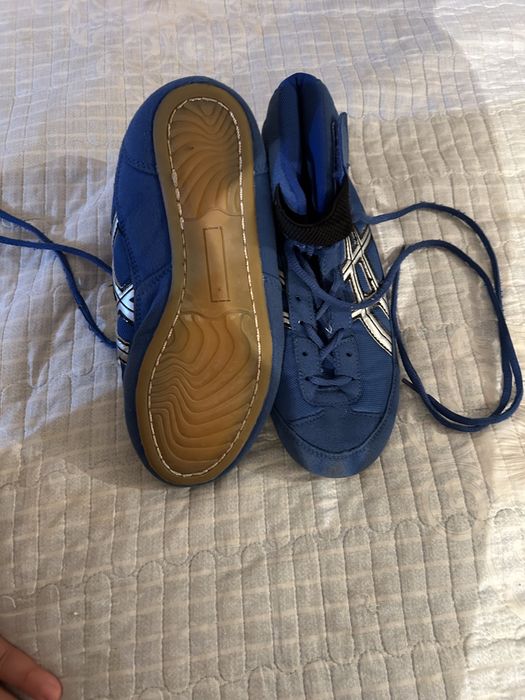 Продажи борцовки и одежду