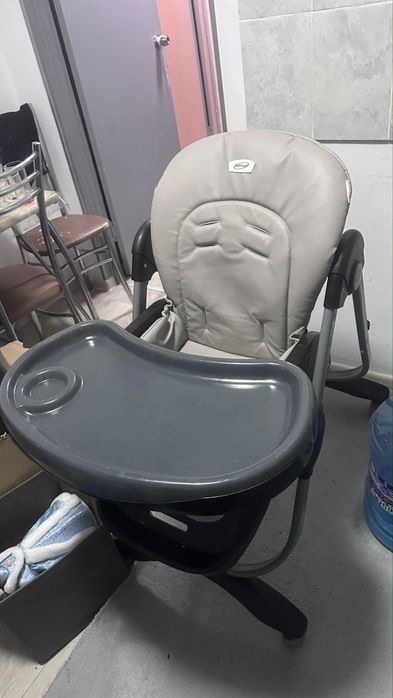 Продам стульчик для кормление