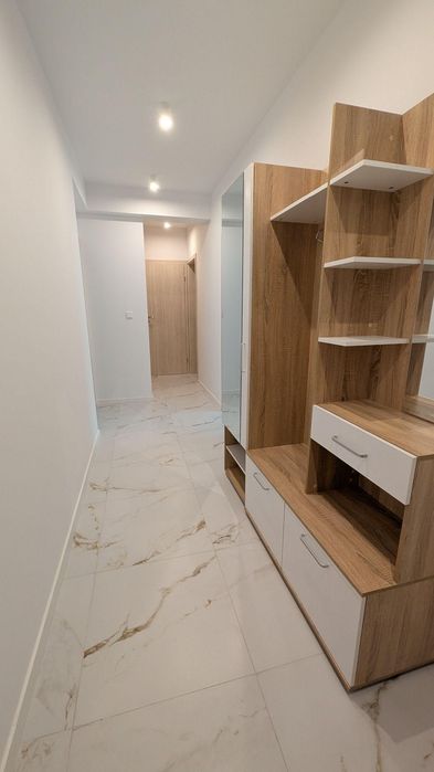 Дава се под наем Тристаен апартамент в София, Витоша - 94 кв.м за 1195.95 € - Снимка #12