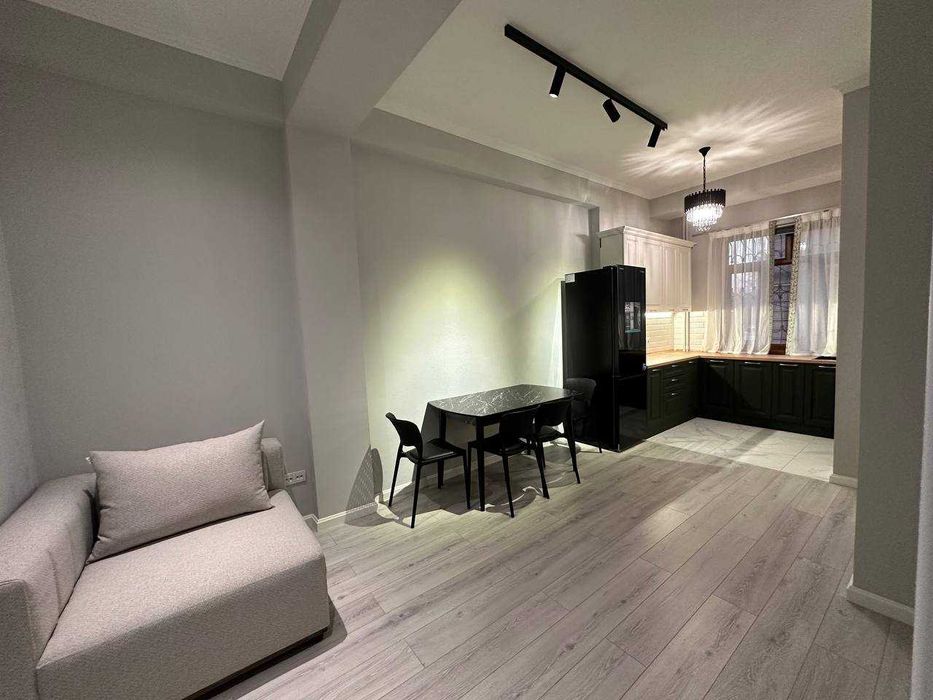 Долгосрочная аренда для семьи 2/1/8 80 кв.м. (Собственник)