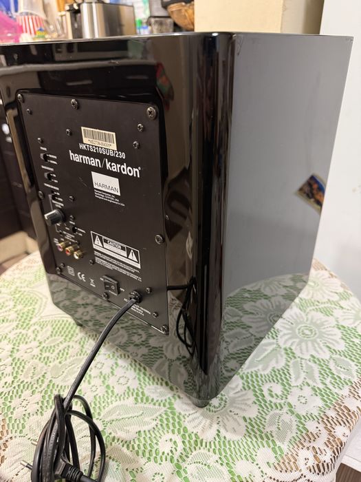 Harman Kardon HKTS-210 Качествен субуфер