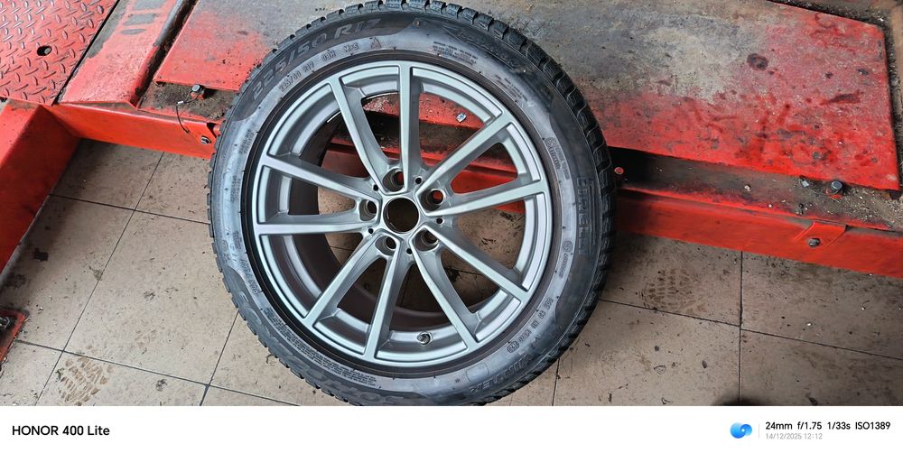 Roti complete g30 225/50/17, 4 buc