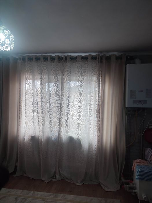 Шторы срочно продам