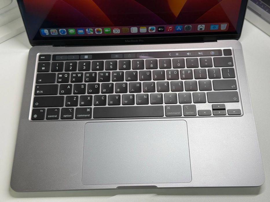 Macbook Pro M2 8/256 Gb