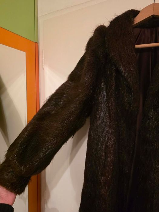 ВИНТИДЖ палто от истинска нутрия – ЧИСТО НОВО, НЕНОСЕНО – 700 лв