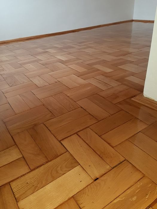 Raschetat-reconditionat montat parchet masiv