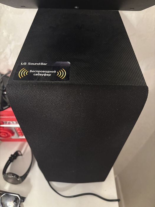 Продам Саундбар LG SN4