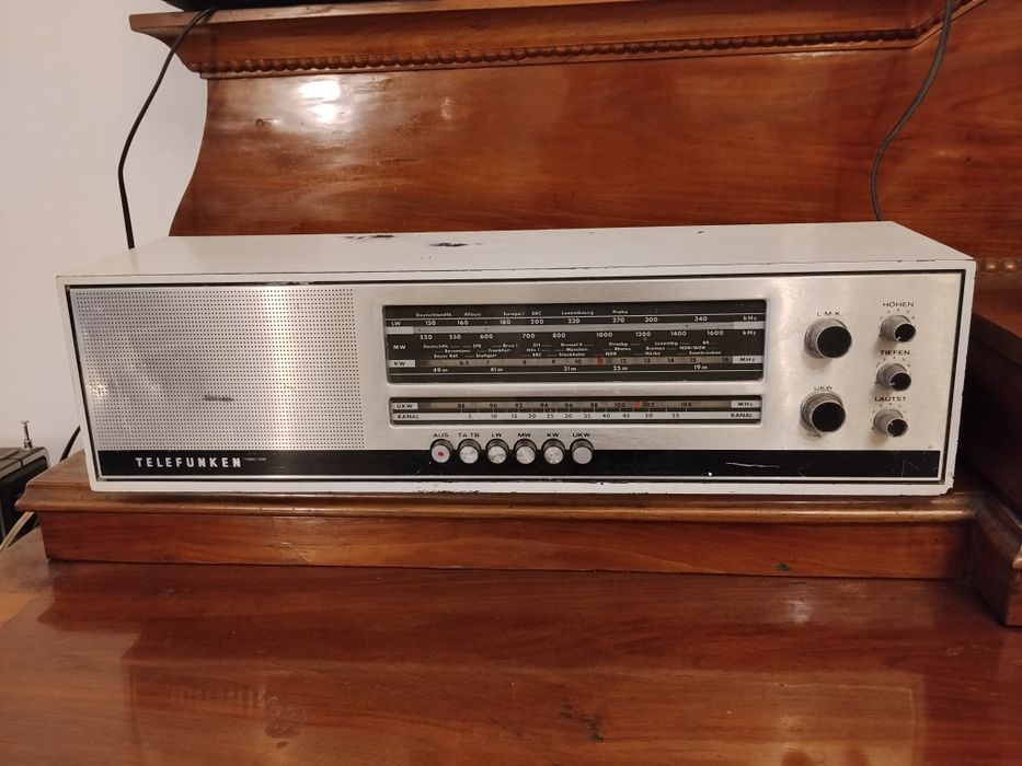 Radio de colecție Telefunken
