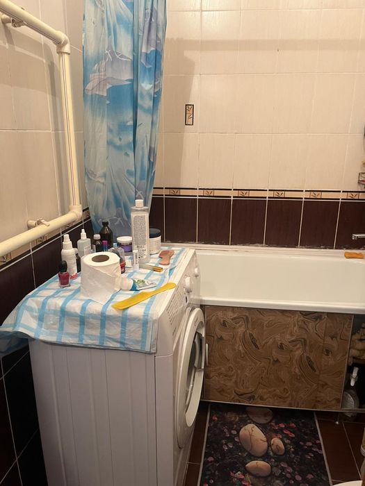 Продам 1 комн кв район Казахско-Турецкого лицея