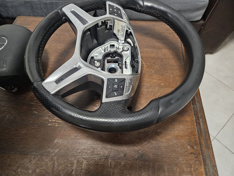 Волан с айрбег за Мерцедес w166