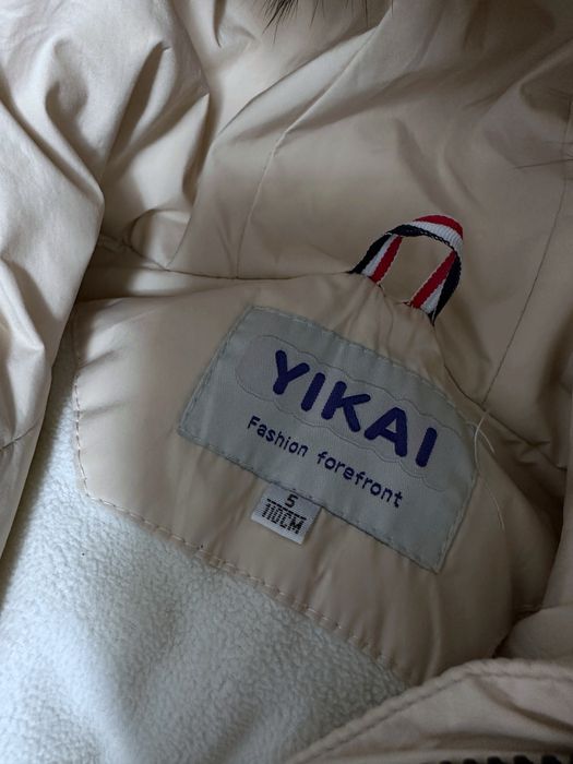 Продам  куртку демисезоную,