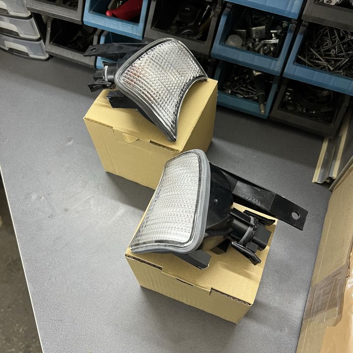 Новые ориг поворотники bmw e34 бмв е34