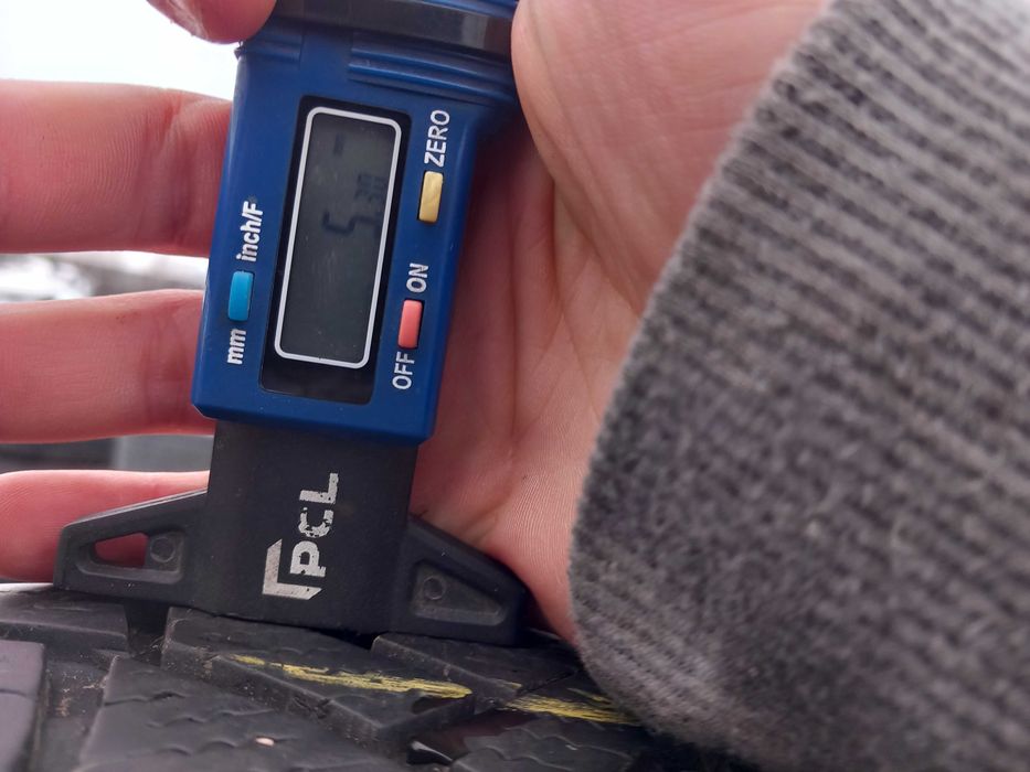 Set 4 Anvelope Iarna Continental WinterContact 235 60 R18 ci97