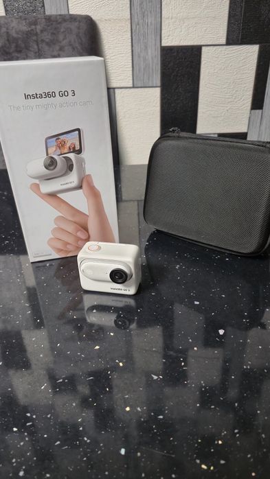 Insta360 Go3 64GB FullBox si cutie de transport