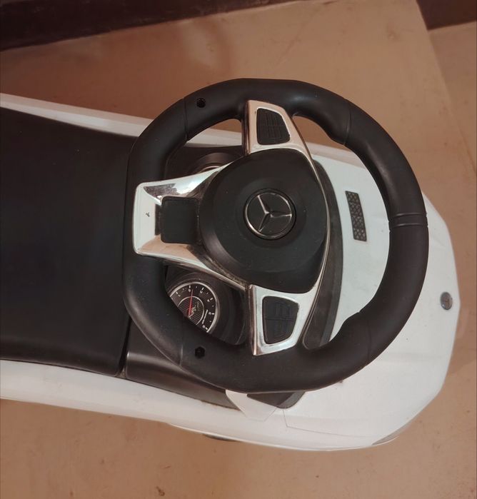 Детска кола за бутане Mercedes (с родителски контрол)