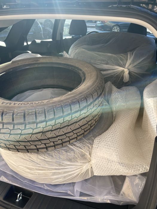 Зимние шины Yokohama 235/55/R19