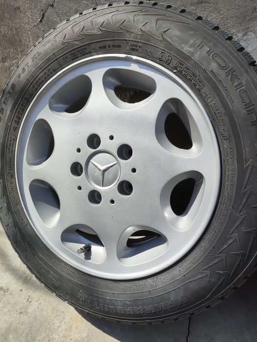 Диски с резиной Мерседес r15