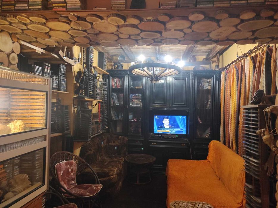 Продава четиристаен апартамент, мезонет в Редута, Слатина, 420000 евро