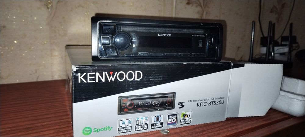 Аудио система  новая:-kenwood-machete!