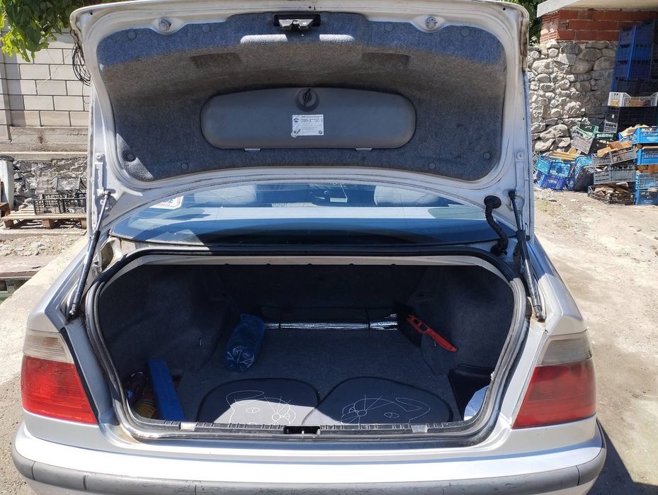 Продавам BMW E46