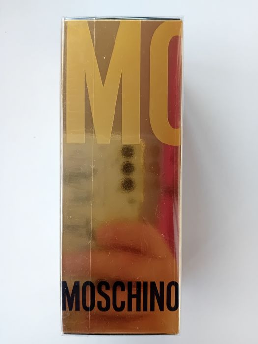 Parfum Moschino sigilat