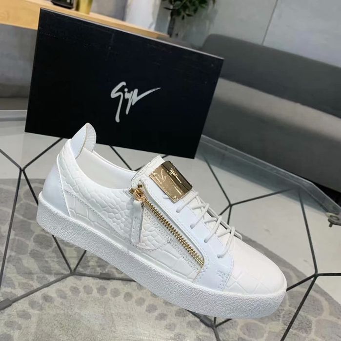 Guiseppe Zanotti