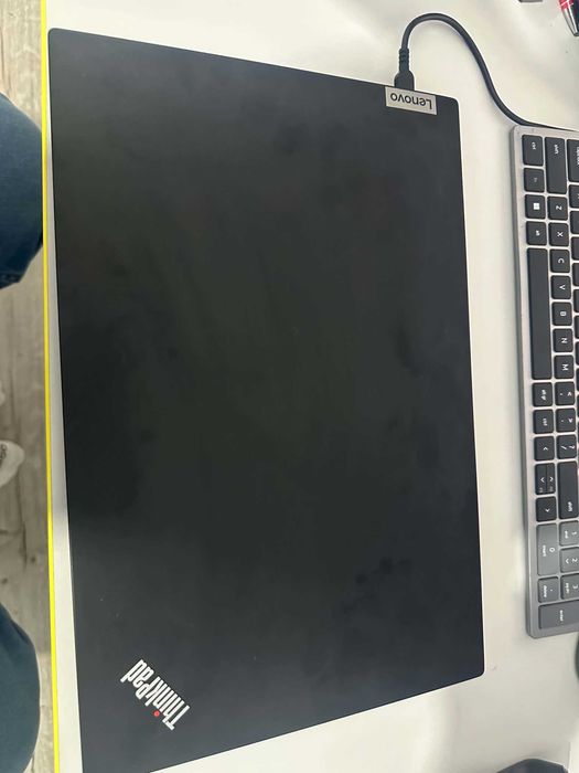 Laptop Lenovo ThinkPad E15 Gen 4 | Ryzen 7 | 16GB | 512GB SSD | Amprentă | Impecabil