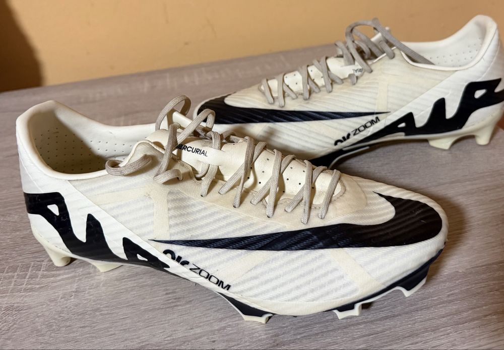 Crampoane Nike Mercurial