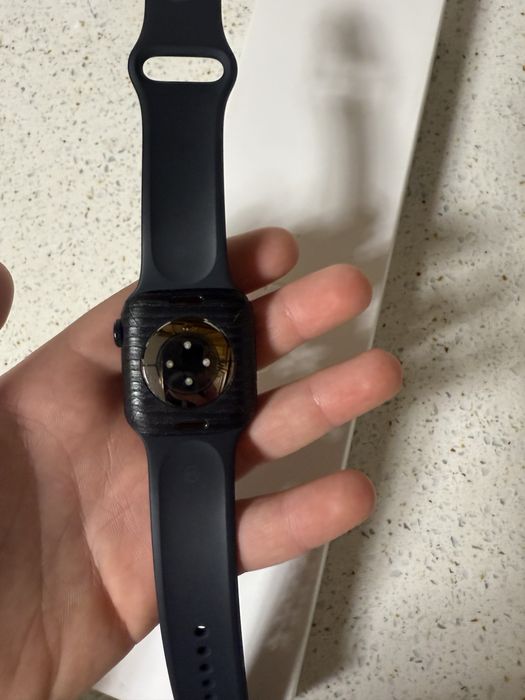 Продам Apple Watch 41mm