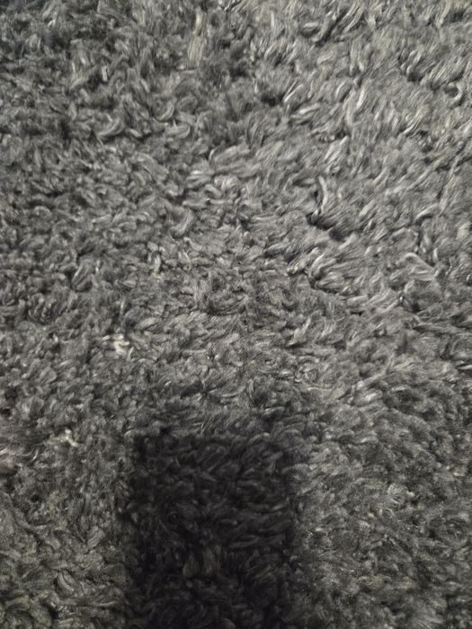 Vand covor achiziționat din Germania 150/200stare foarte bună