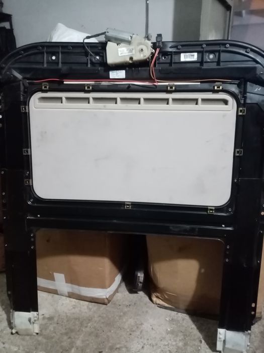 Люк на Audi A6C5 из Германии