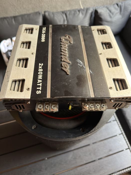 Бас каса Pioneer 12ка с усилвател!!