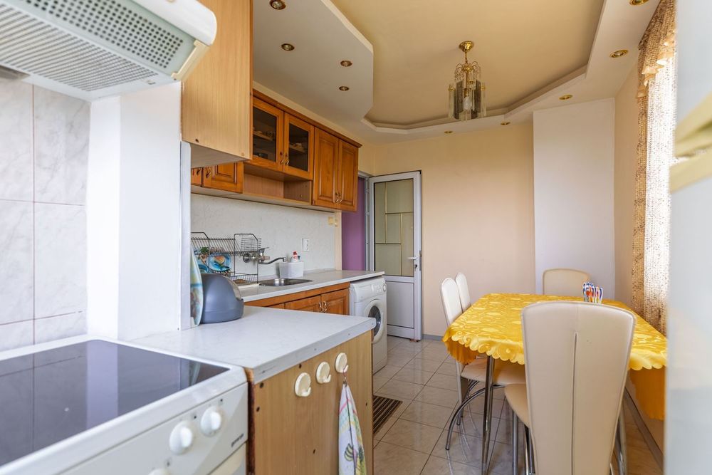 Продава се Двустаен апартамент в Плевен, Дружба 3 - 68 кв.м за 1442 €/кв.м - Снимка #1