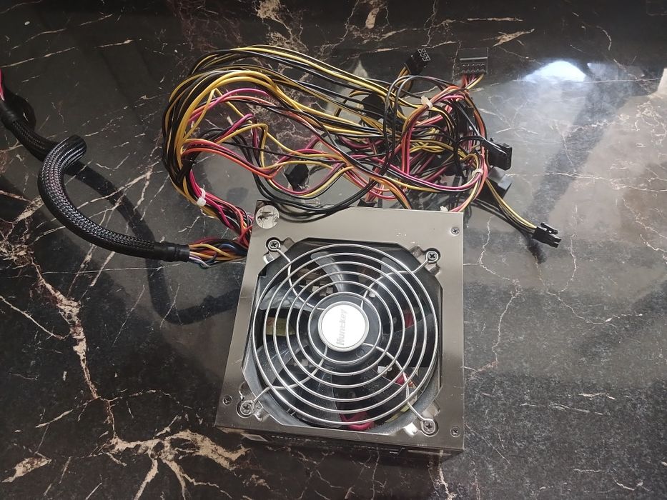 Продам Блок питания на 500w