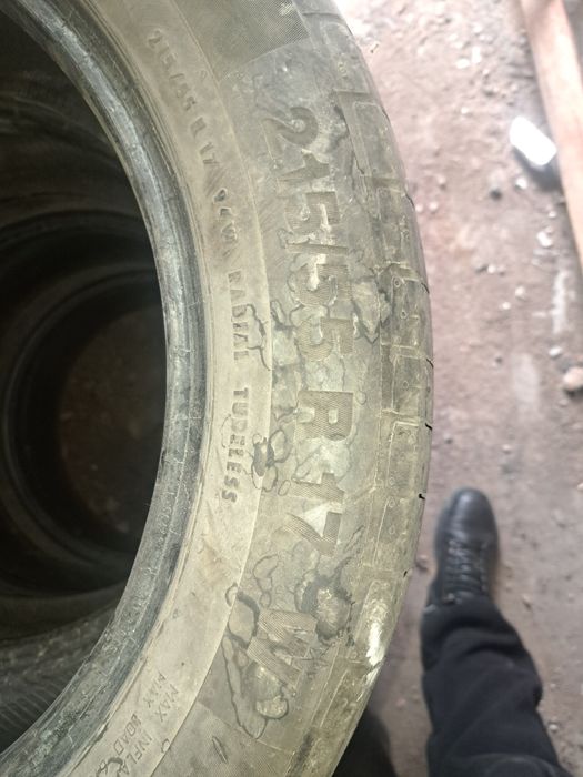 Шины летние 215/55/17