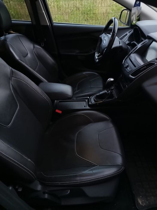 FORD Focus 2014 — imagine 3