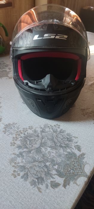 Продаю новый мотошлем