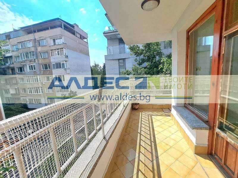 Дава се под наем Тристаен апартамент в София, Лозенец - 73 кв.м за 450 € - Снимка #4