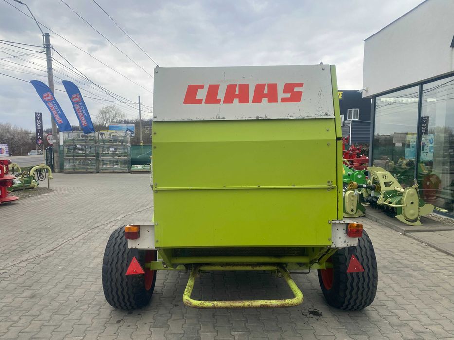 Presa de balotat CLAAS Rollant 46 balot rotund 1.20 x 1.20 m AGRI