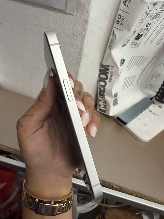Iphone 17e white 256gb