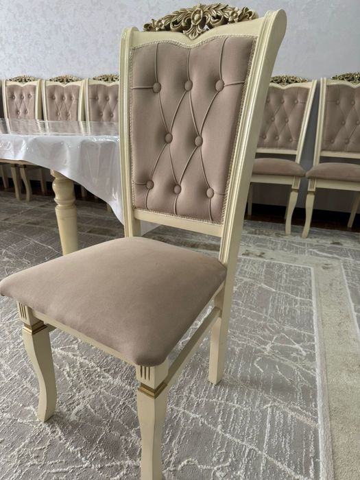 Продам стулья для гостиной