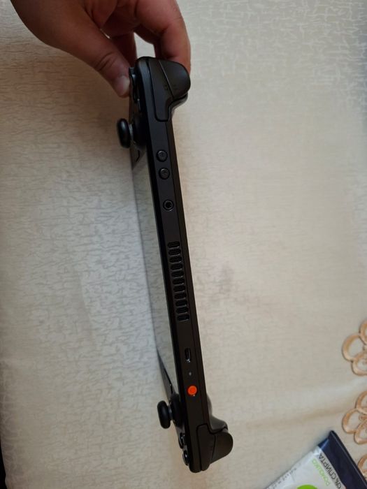 Steam deck Oled 512 Гб.