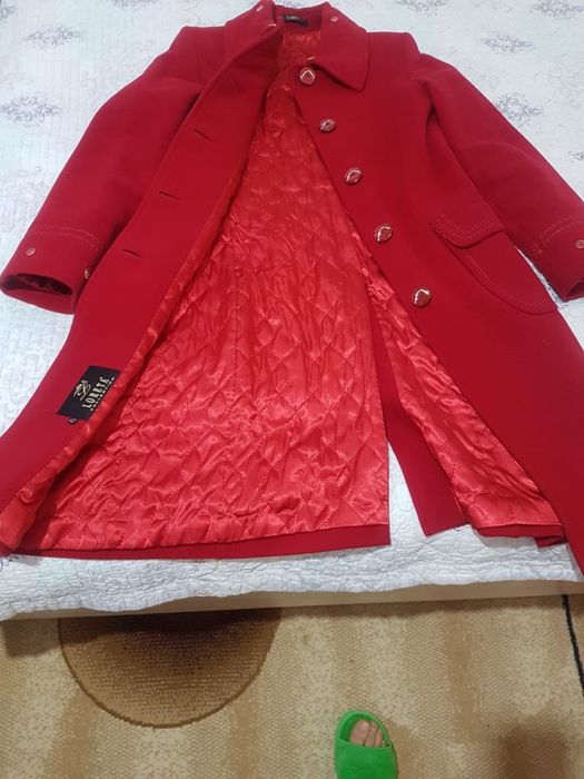 Демисезонное пальто