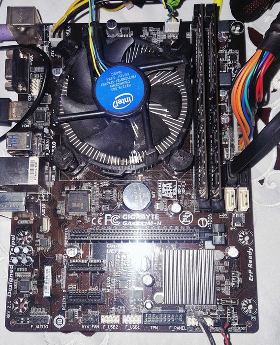 Kit pc i3 4gb ddr3 hdd cs online