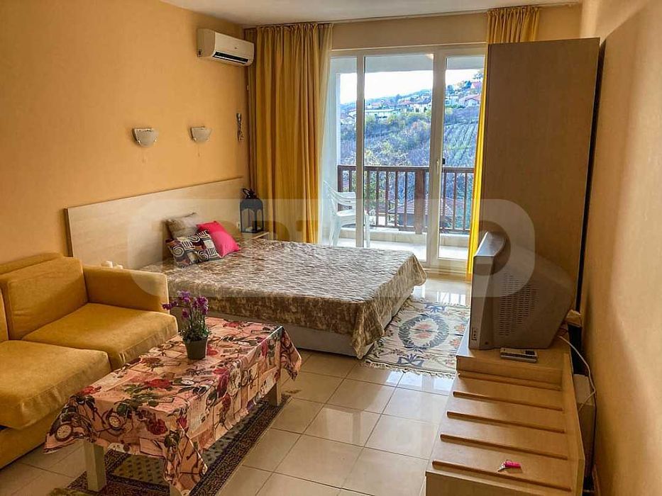 Продава се Едностаен апартамент в с. Рогачево, Област Добрич - 38 кв.м за 1314 €/кв.м - Снимка #3