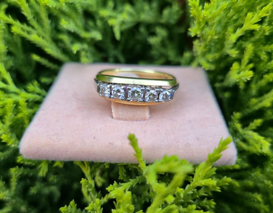 Inel din aur de 14K cu diamante naturale