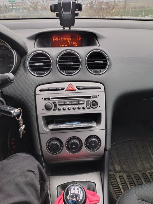 Пежо 308-1,6 дизел 2008